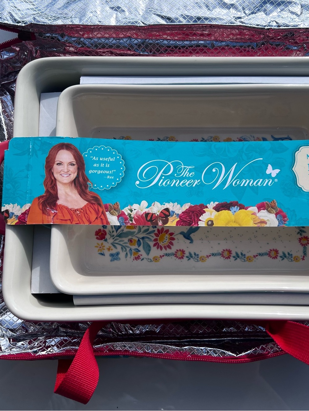 NEW PIONEER WOMAN rare baker set rectangular 4 Qt/2 Qt dish travel carry cover